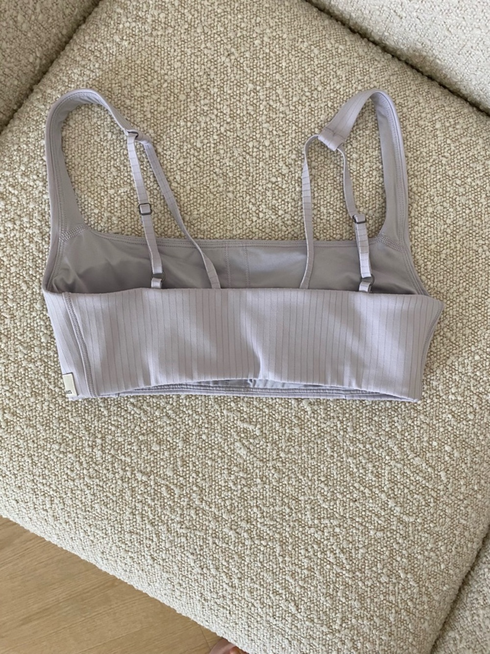 Vuori Inversion Rib Sports Bra and Leggings Matching Set 'Lavender Ice' XS - Picture 4 of 14